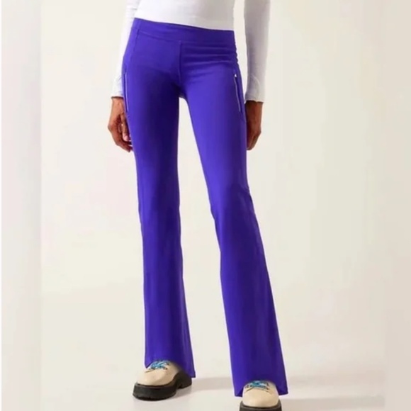 Athleta Pants - Athleta Ranier Bootcut Yoga Pant Size XS